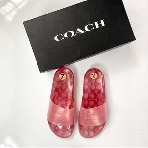 NEW Coach Ulyssa Water-Resistant Jelly Pool Slides Sandals Candy Pink Size 8